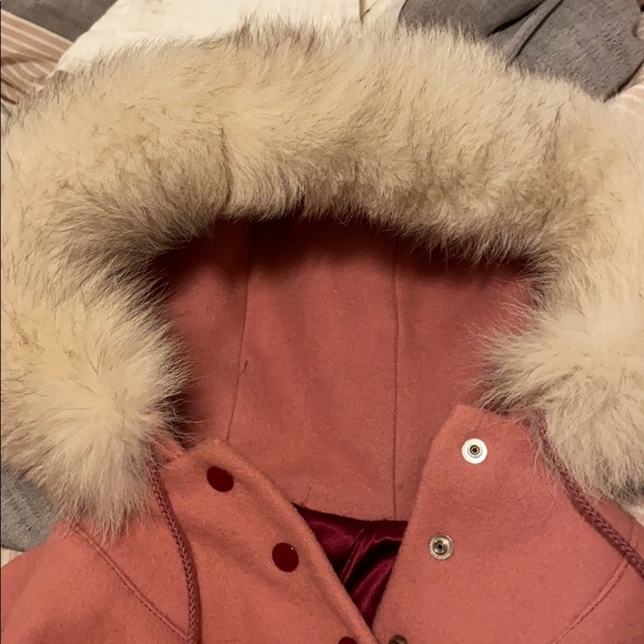 Custom Made Vintage Poncho w/fur hood. - Picture 4 of 4